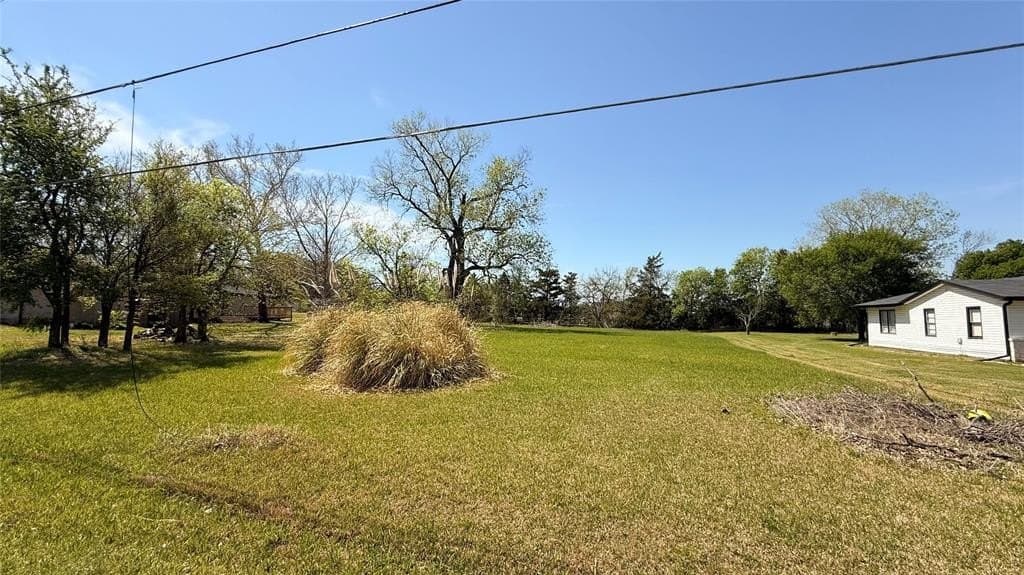 0.53 acres in McLennan County