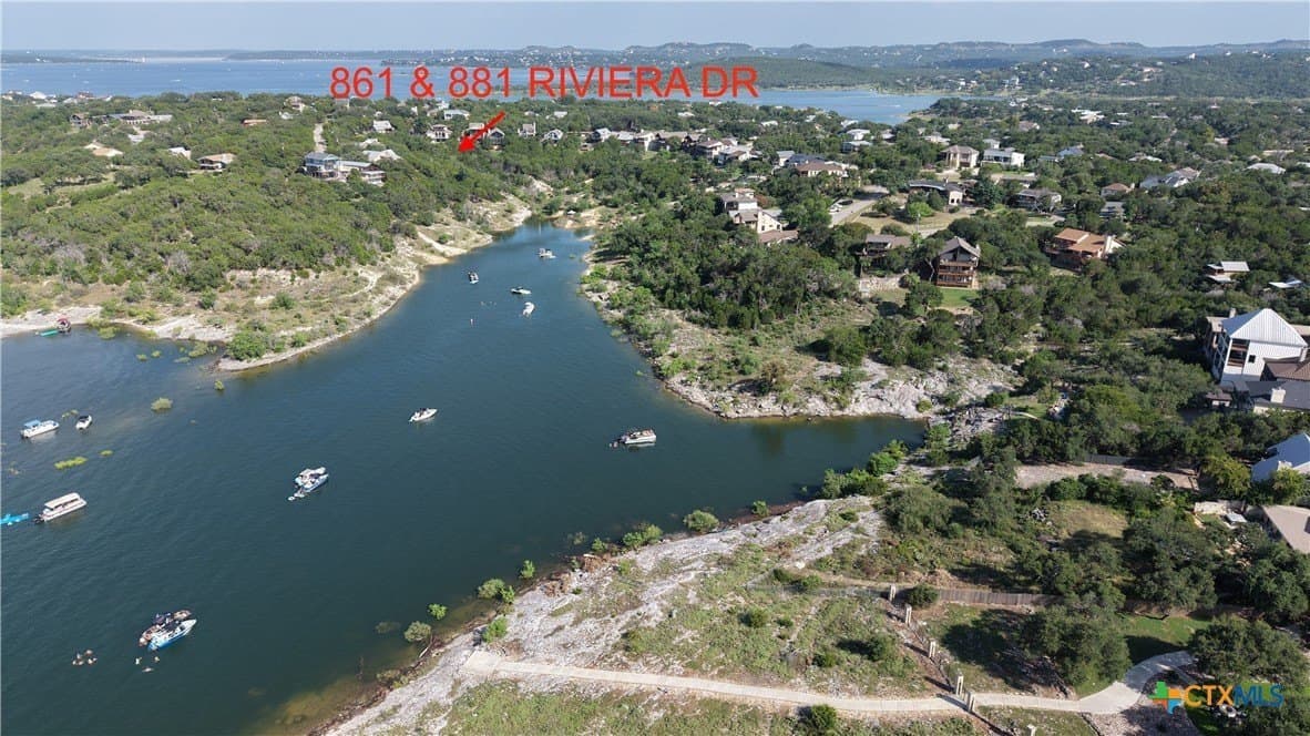 0.91 acres in Comal County - photo 2