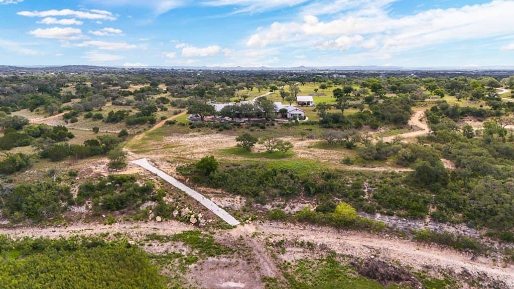33.35 acres in Bandera County - photo 14