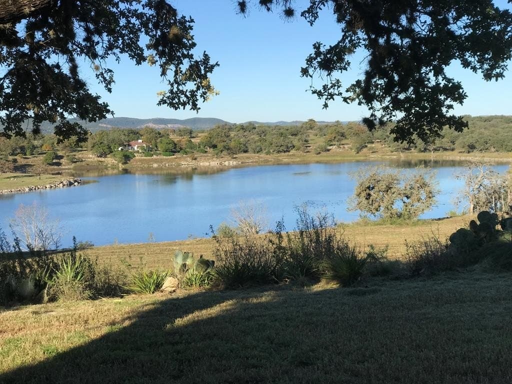 33.35 acres in Bandera County - photo 70