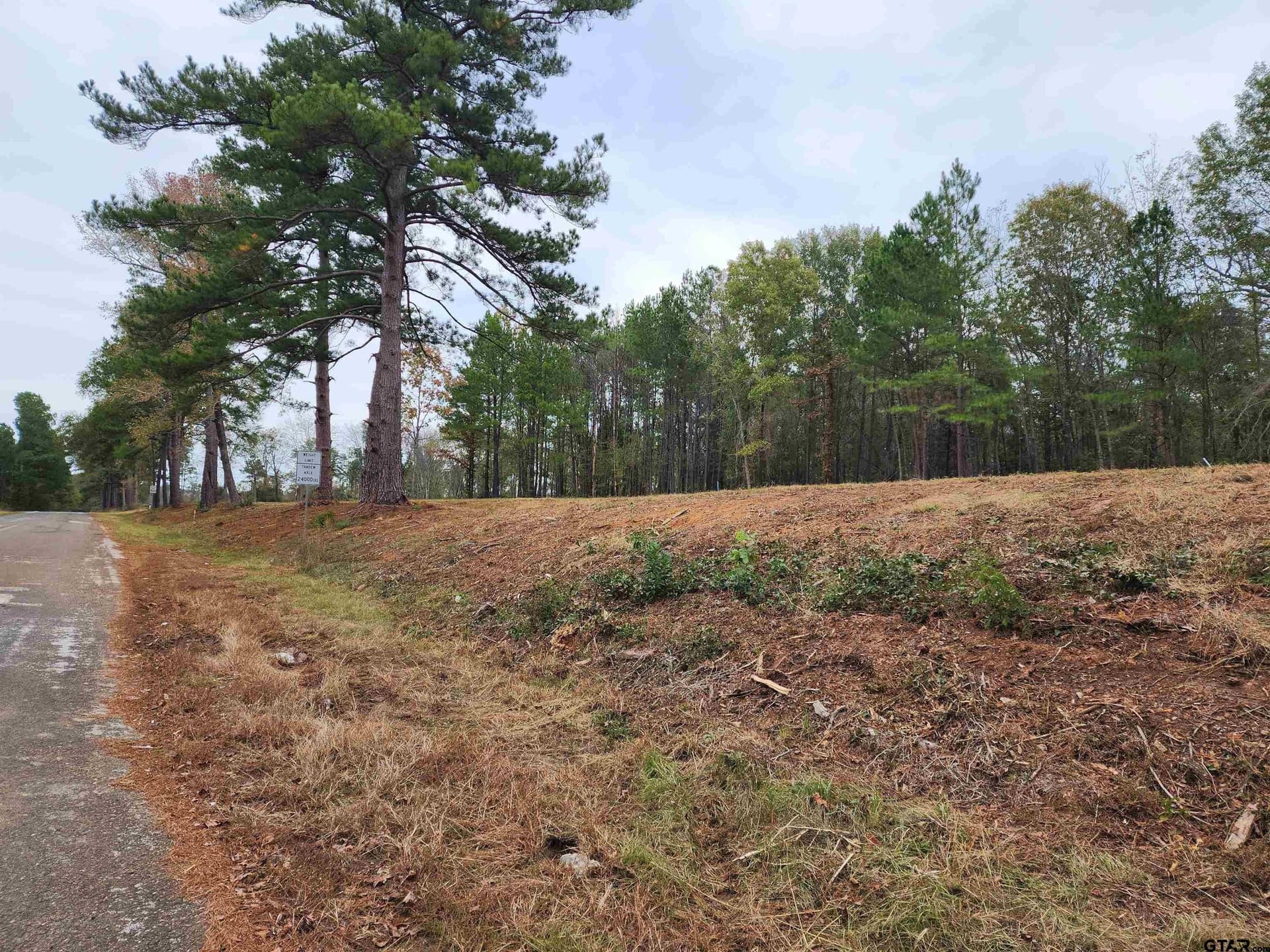 2.86 acres in Smith County - photo 4