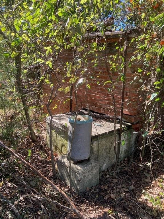 2.39 acres in Johnson County gallery image 3