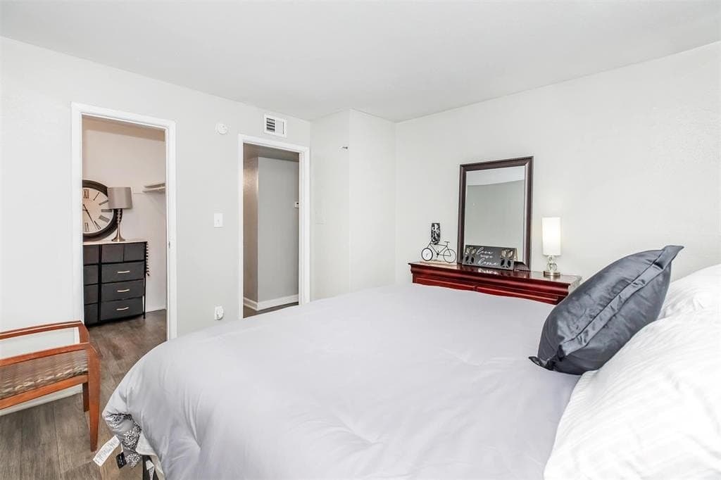 20 acres in Harris County gallery image 4