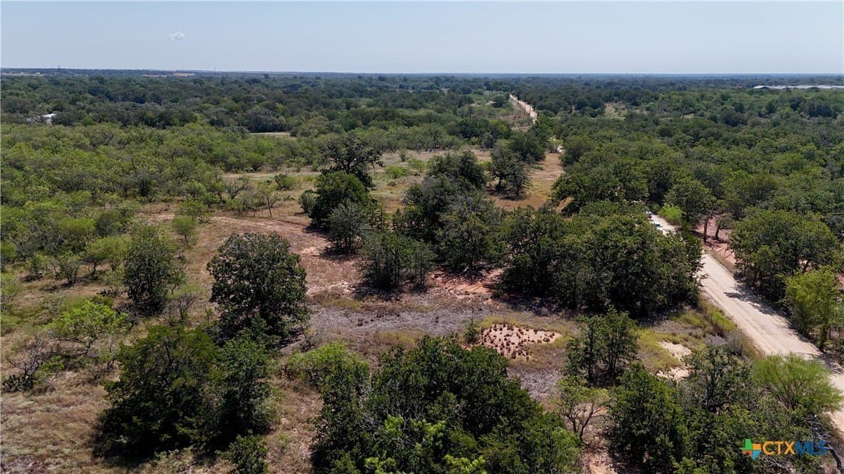 18.27 acres in Gonzales County - photo 12