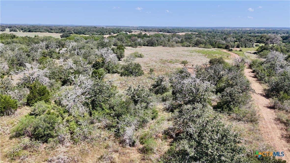 18.27 acres in Gonzales County - photo 13