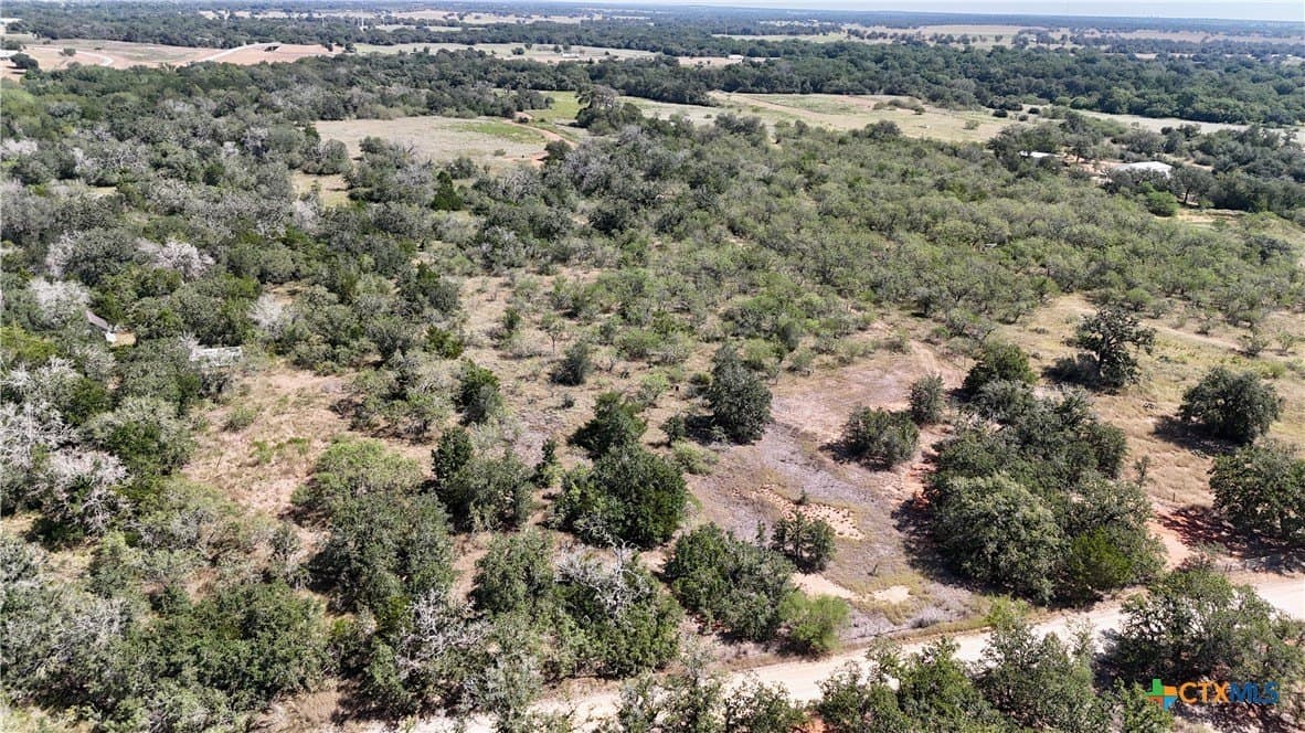 18.27 acres in Gonzales County