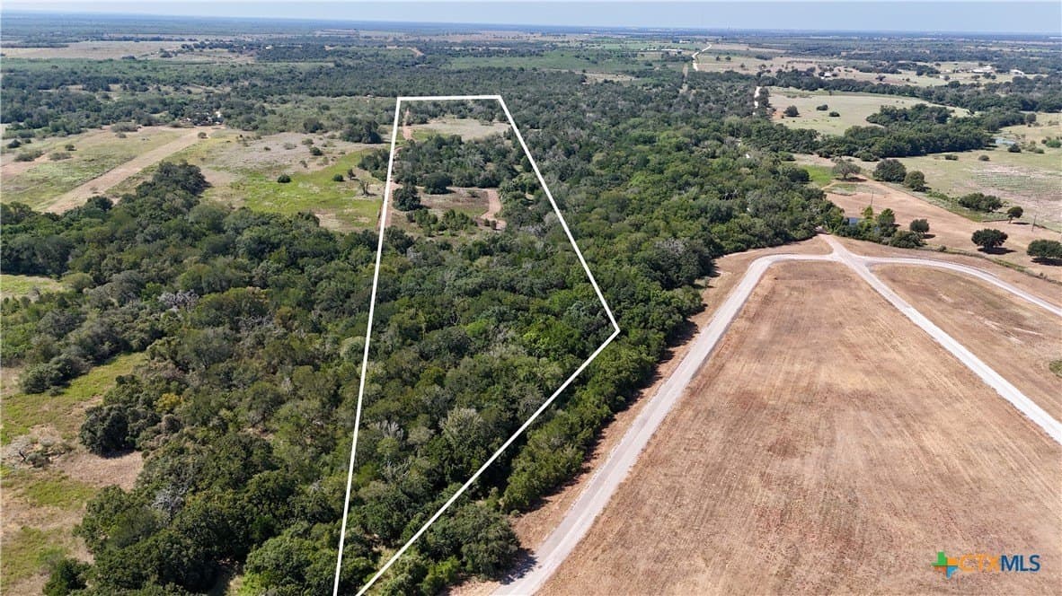 18.27 acres in Gonzales County - photo 19