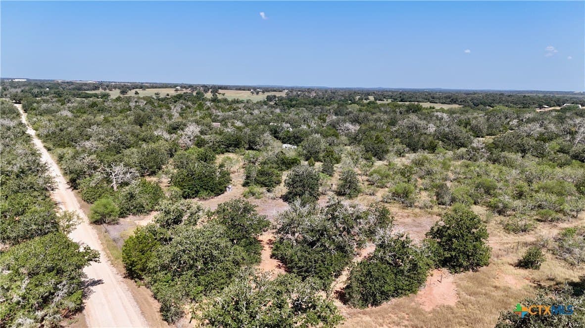 18.27 acres in Gonzales County - photo 31