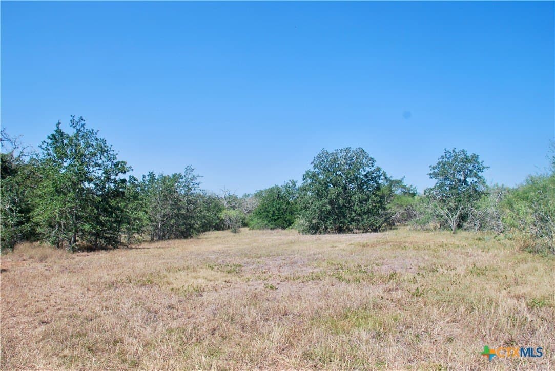 18.27 acres in Gonzales County - photo 28