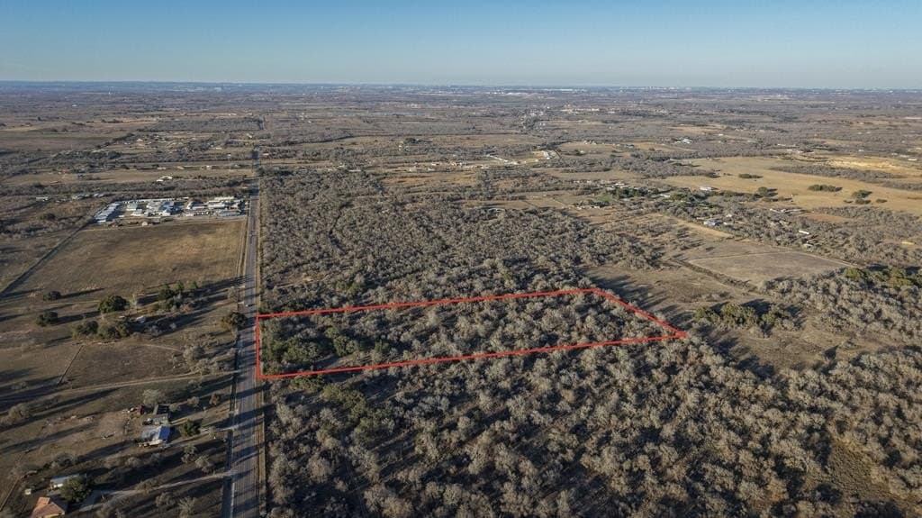 10.65 acres in Atascosa County