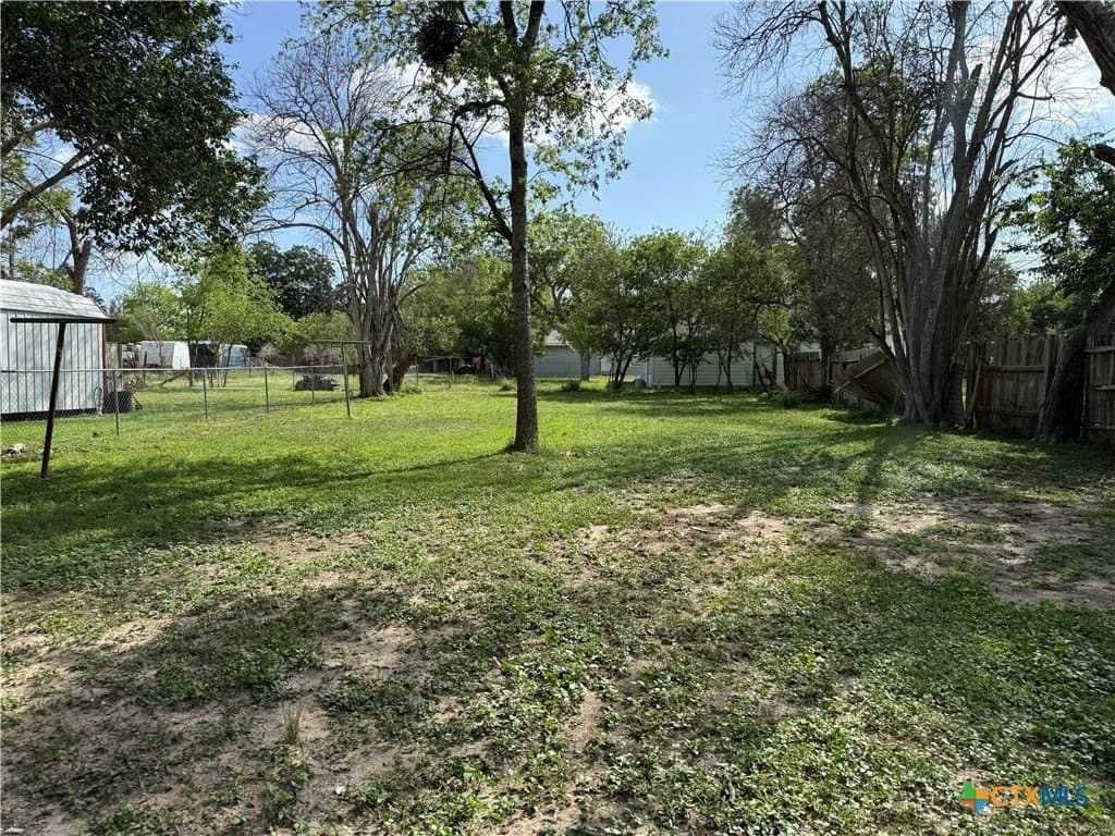 0.18 acres in Comal County gallery image 4