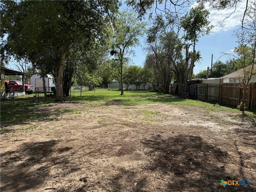 0.18 acres in Comal County