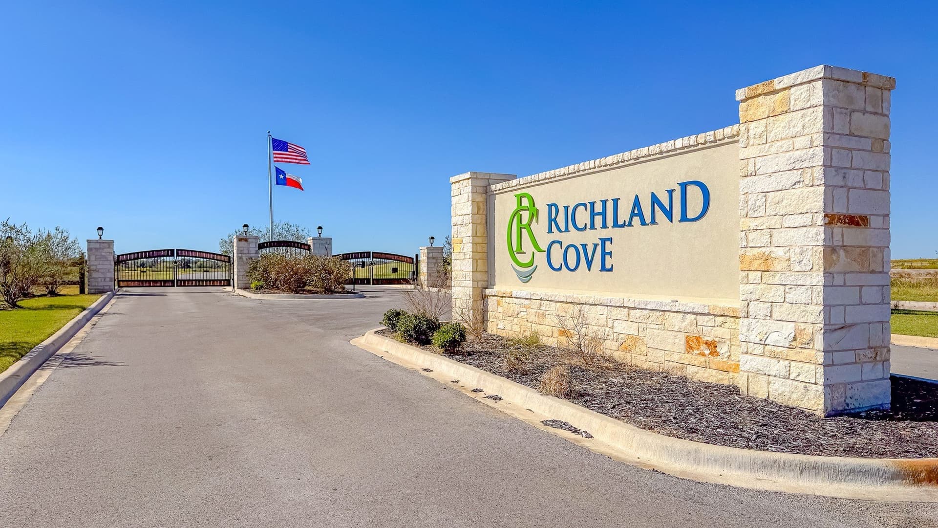 1.32 acres in Navarro County - photo 33