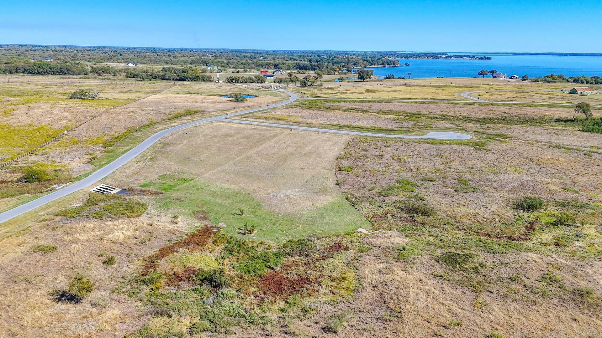 1.32 acres in Navarro County - photo 24