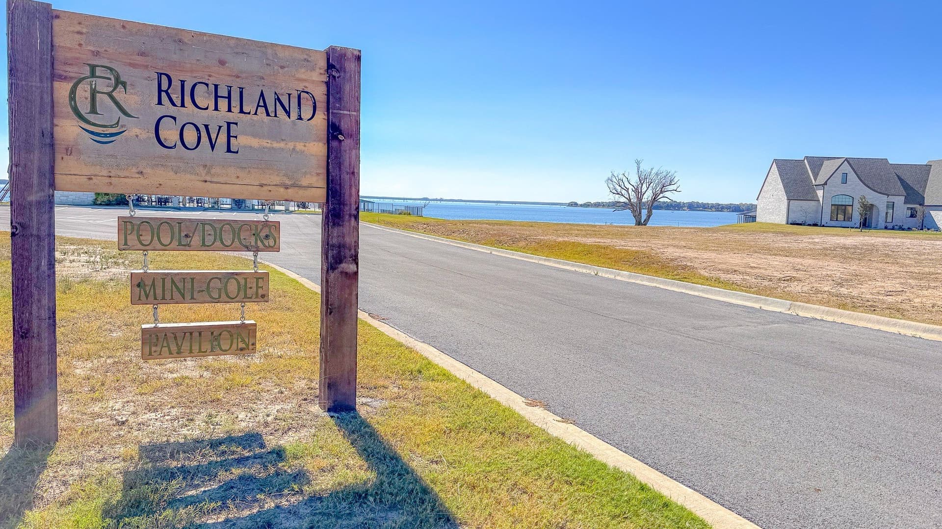 1.32 acres in Navarro County - photo 28
