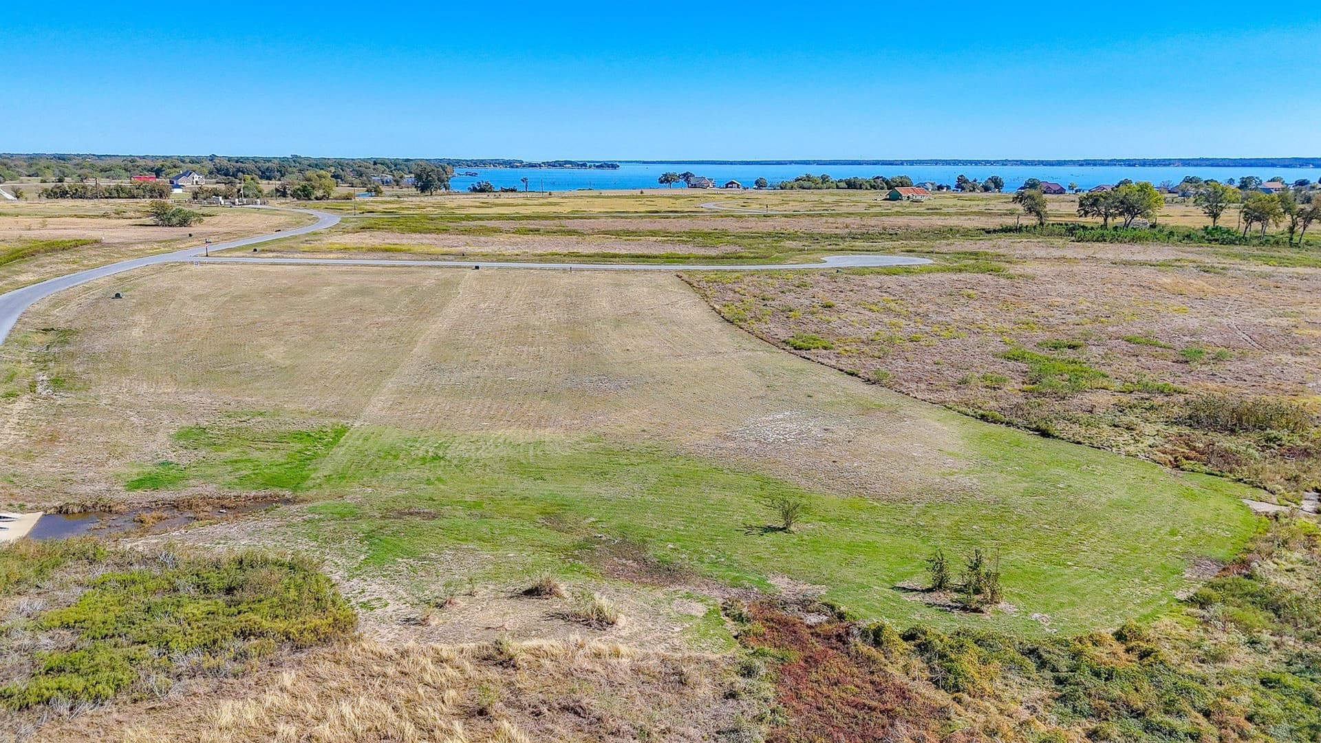 1.32 acres in Navarro County - photo 18