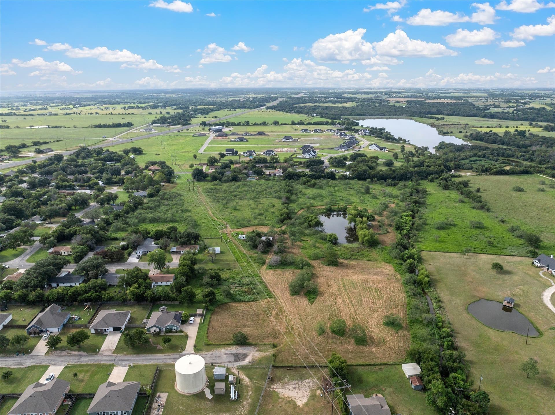 17.18 acres in McLennan County gallery image 2