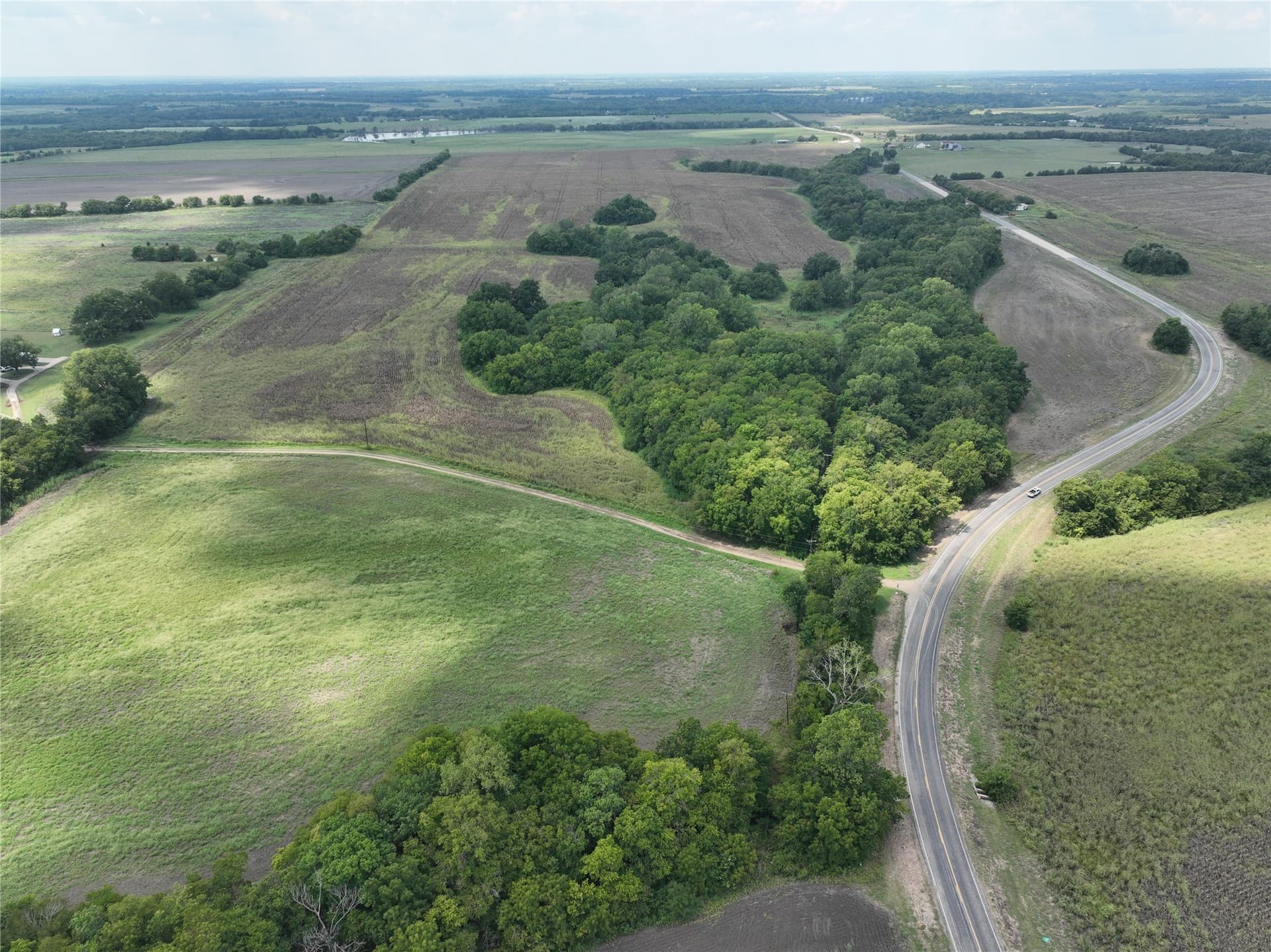 153.66 acres in Lamar County - photo 3