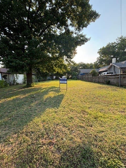 0.22 acres in Dallas County gallery image 4