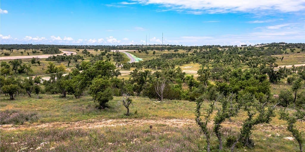3.71 acres in Gillespie County - photo 2