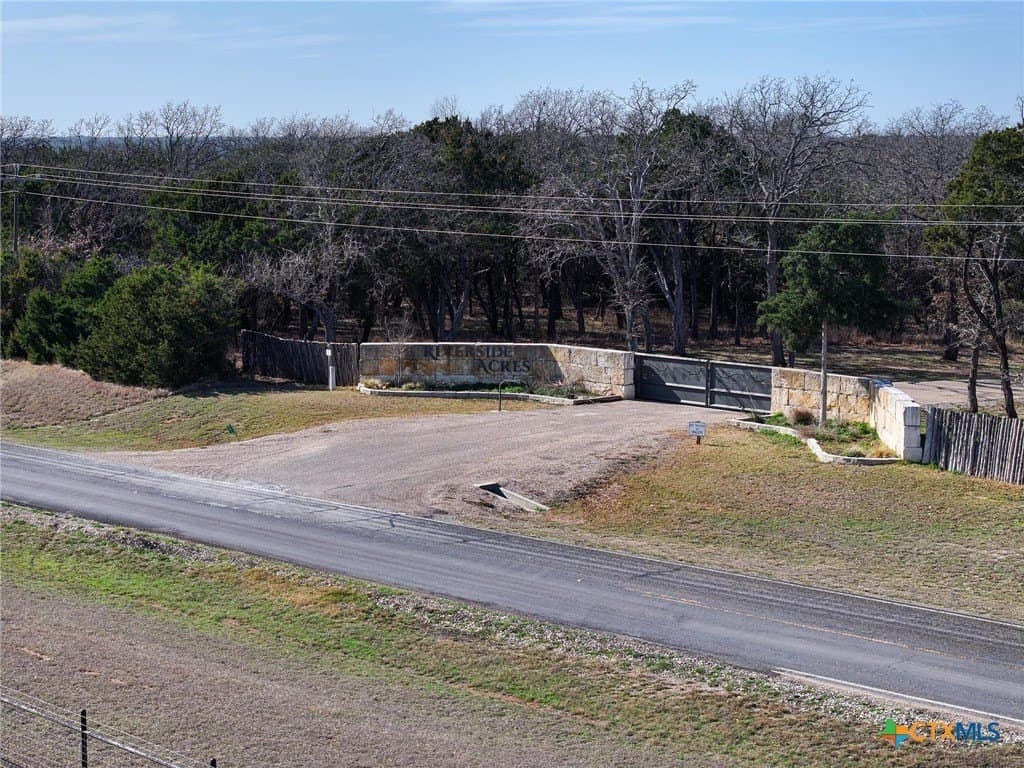 2.2 acres in Hill County - photo 7