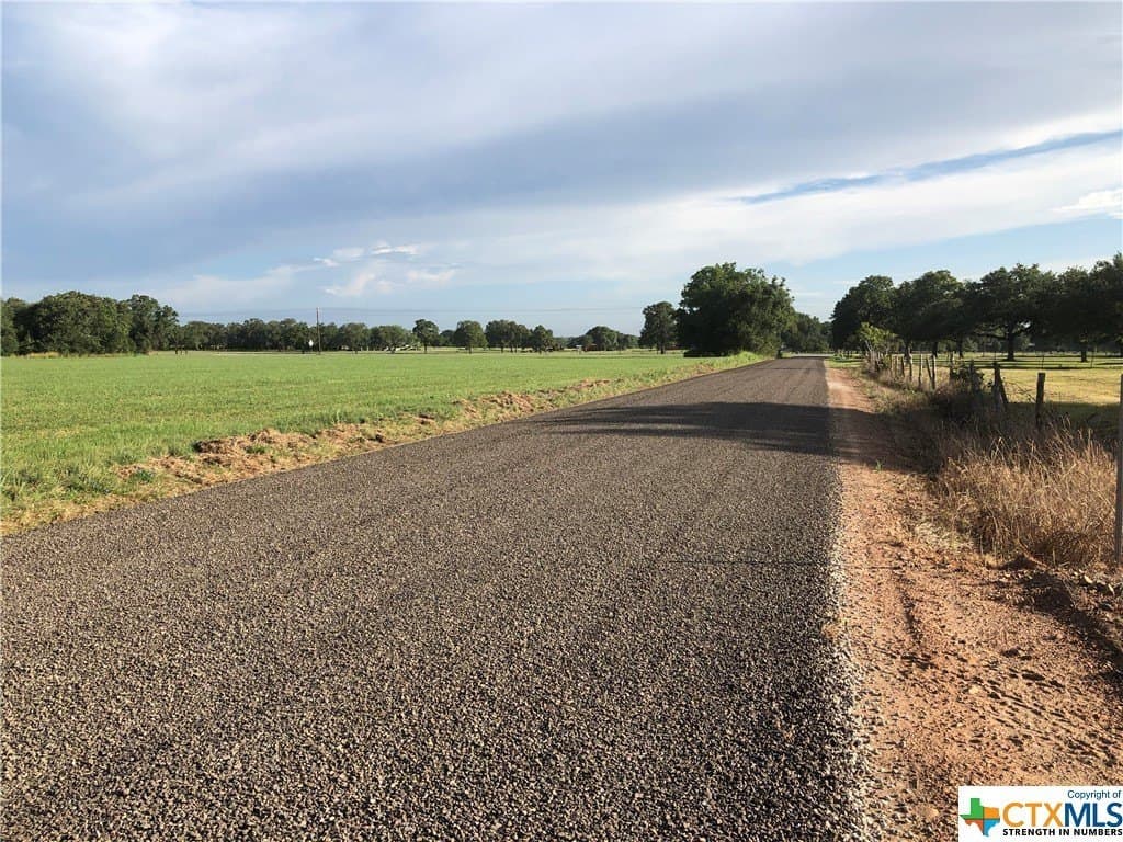 1.04 acres in Lavaca County - photo 7