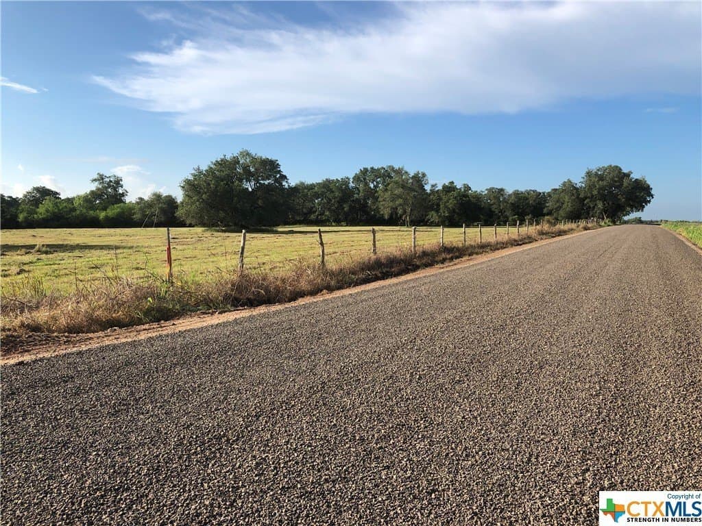 1.04 acres in Lavaca County - photo 8