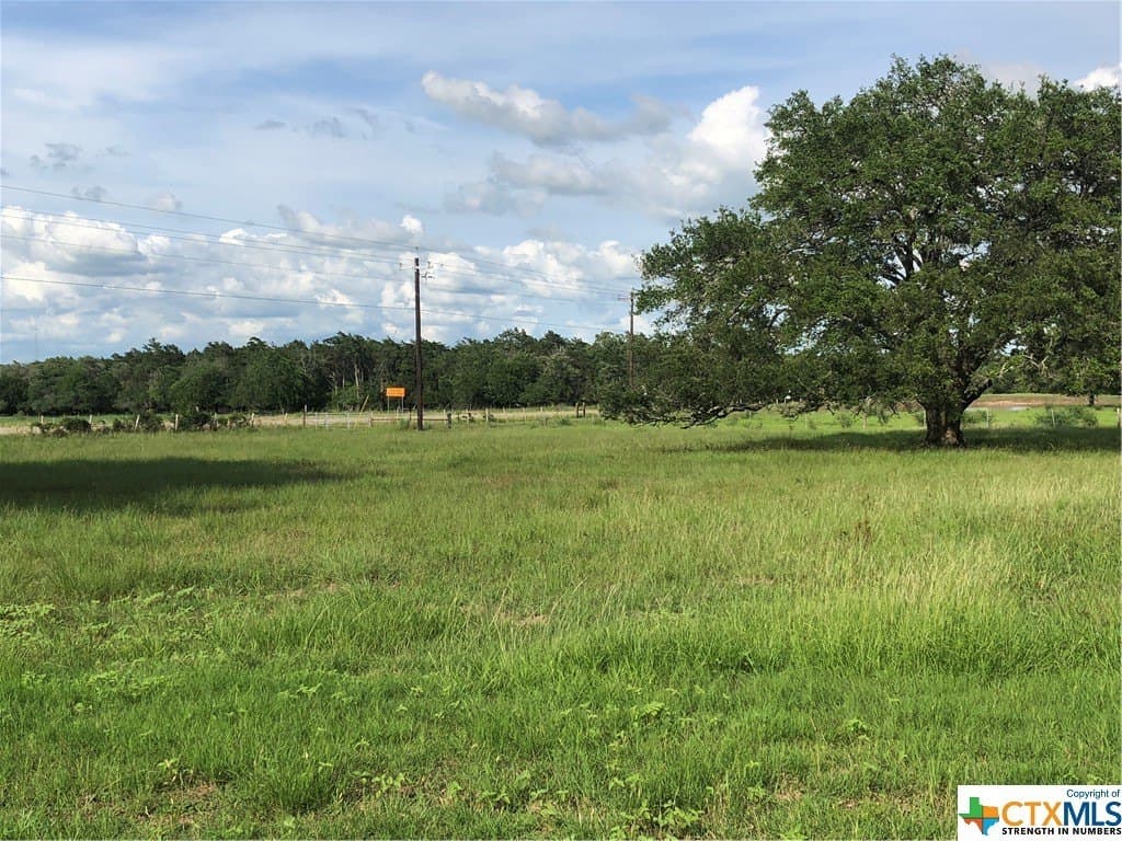 1.04 acres in Lavaca County - photo 6