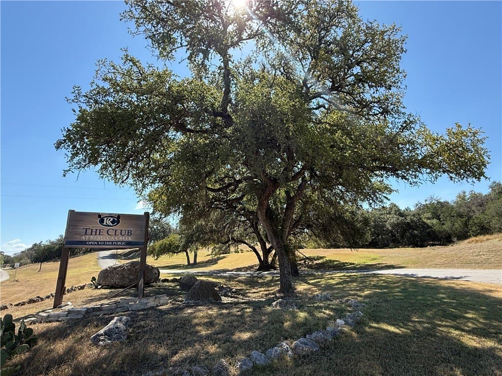 0.23 acres in Comal County - photo 10