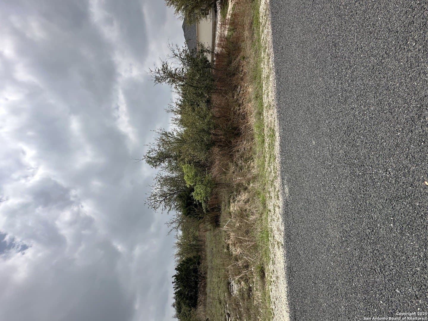 0.27 acres in Blanco County gallery image 3