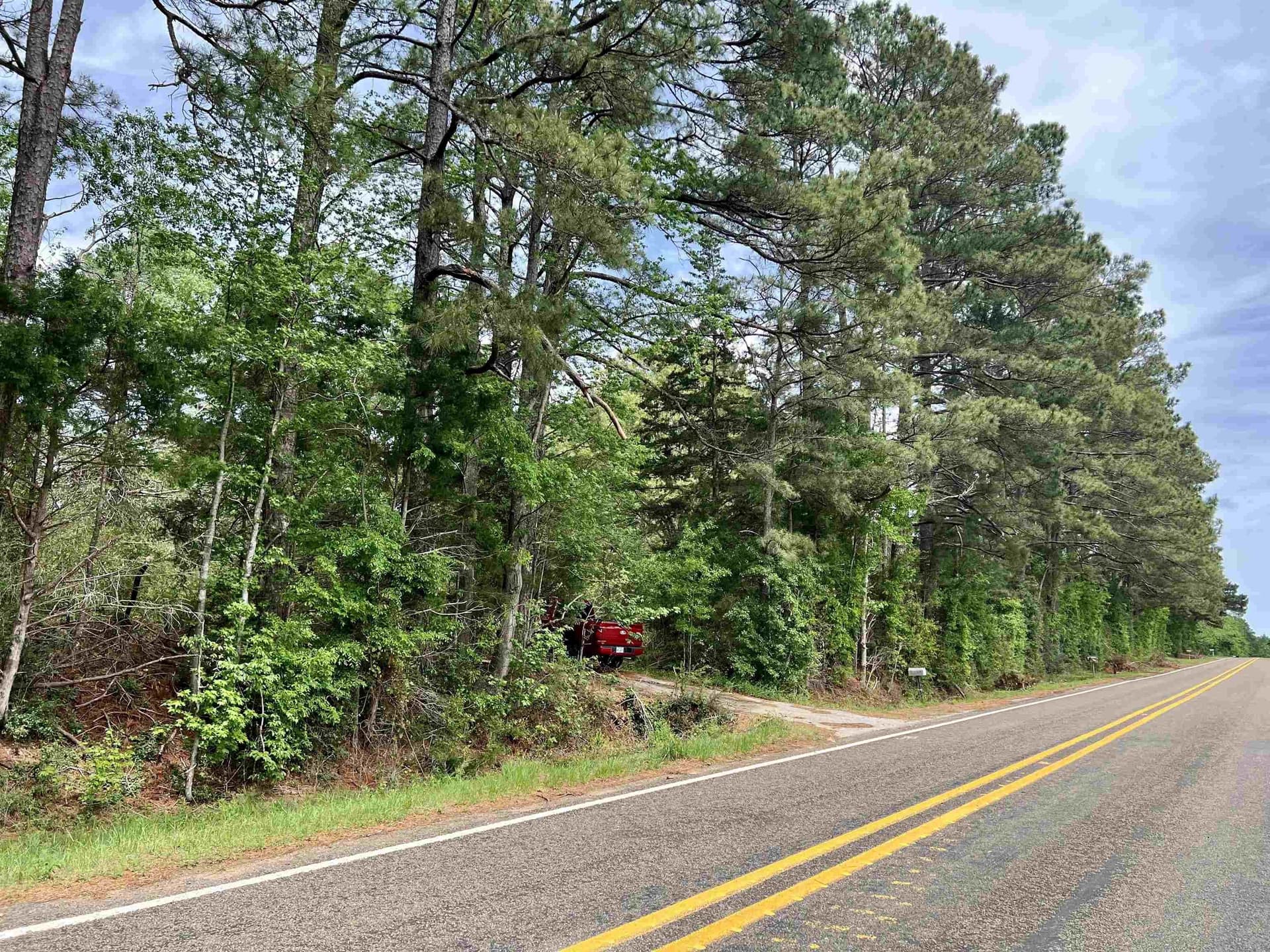 10.69 acres in Rusk County