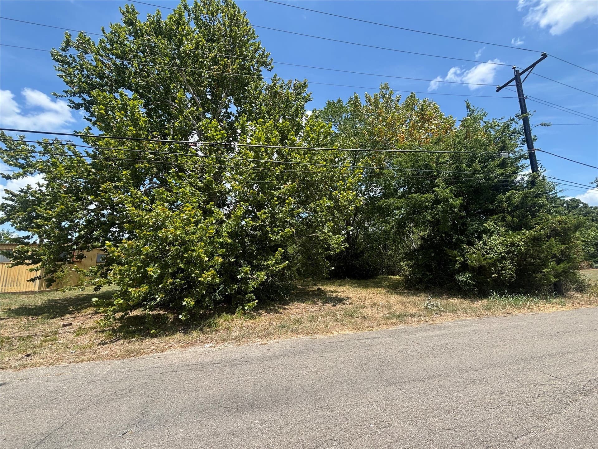 0.16 acres in Hunt County
