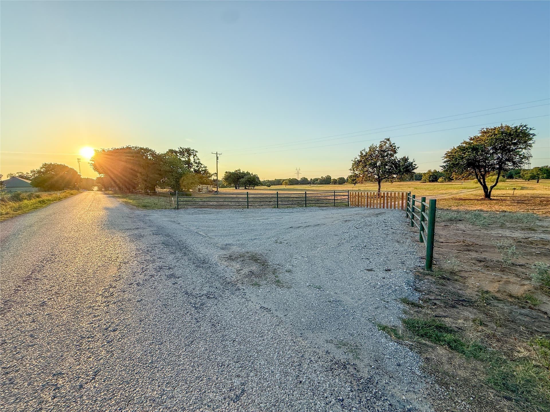 12 acres in Wise County
