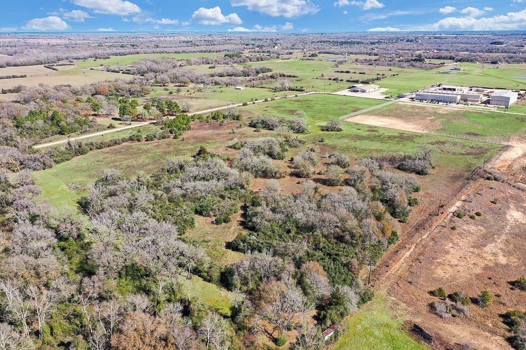 25.13 acres in Waller County - photo 13