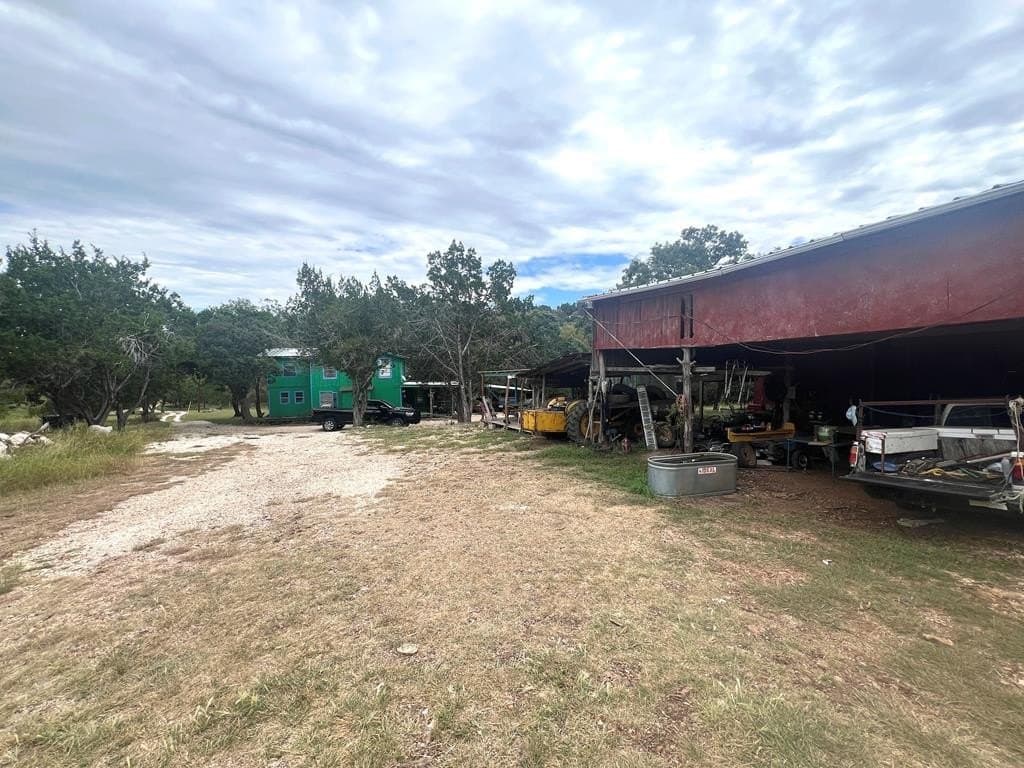 10 acres in Kerr County - photo 21