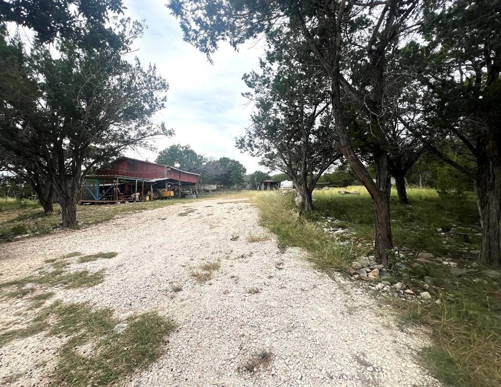 10 acres in Kerr County - photo 24