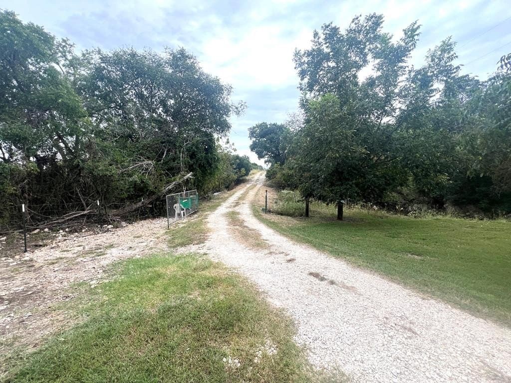 10 acres in Kerr County - photo 6