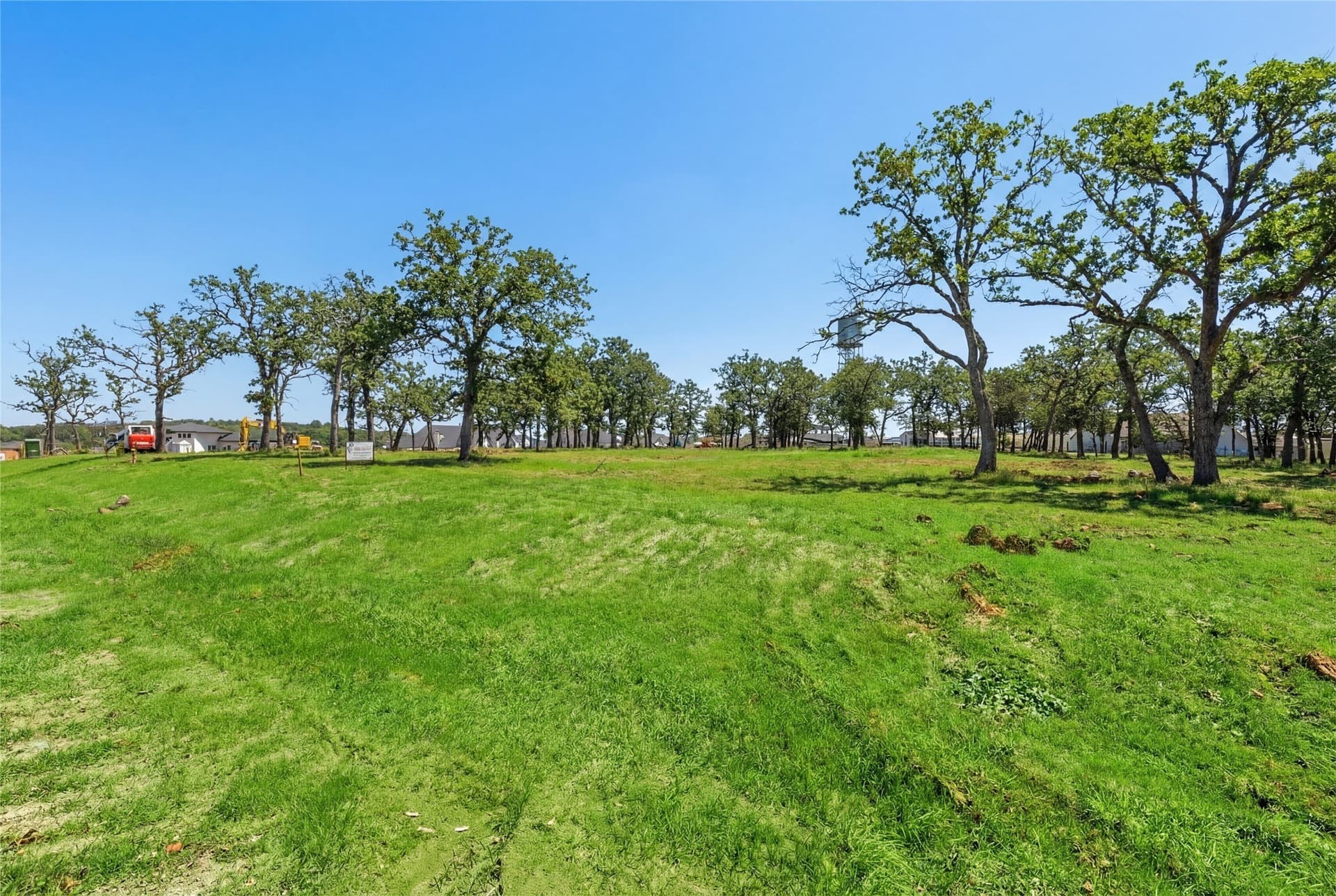 1.08 acres in Denton County gallery image 3