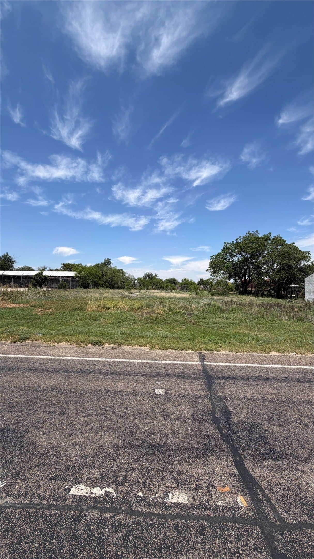 0.34 acres in Nolan County gallery image 4