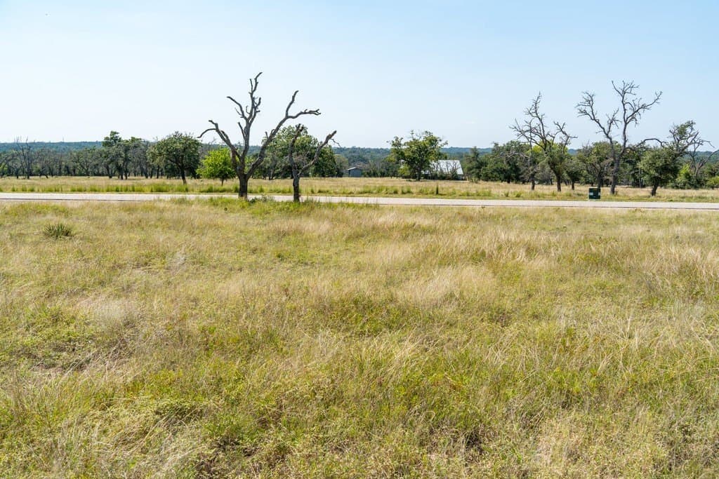 5.44 acres in Gillespie County - photo 10