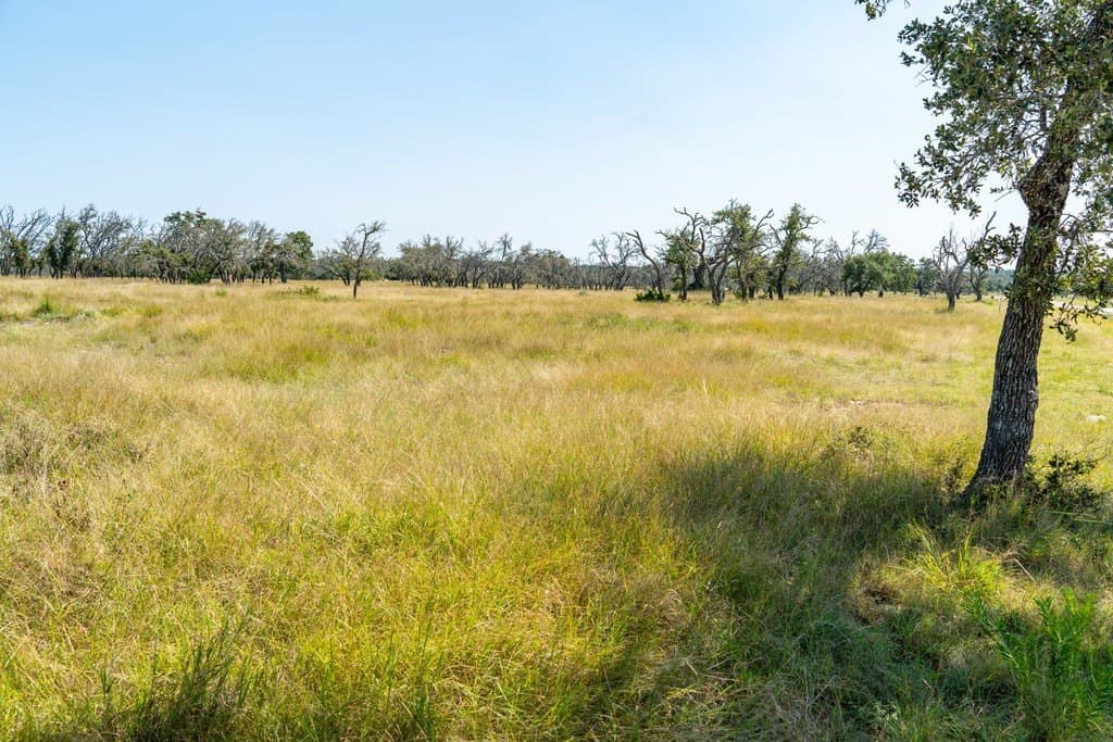 5.44 acres in Gillespie County - photo 8