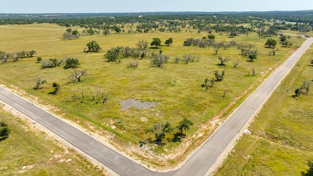 5.44 acres in Gillespie County - photo 4