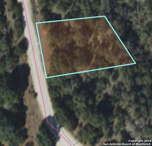 0.61 acres in Bandera County