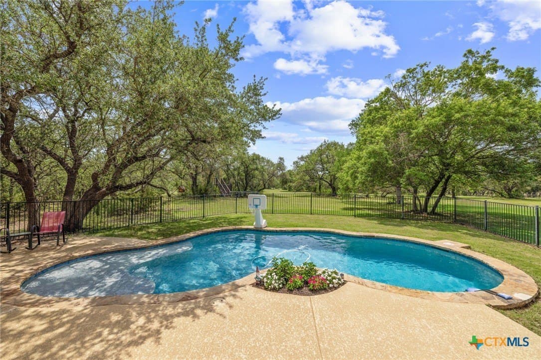 10.1 acres in Williamson County gallery image 4