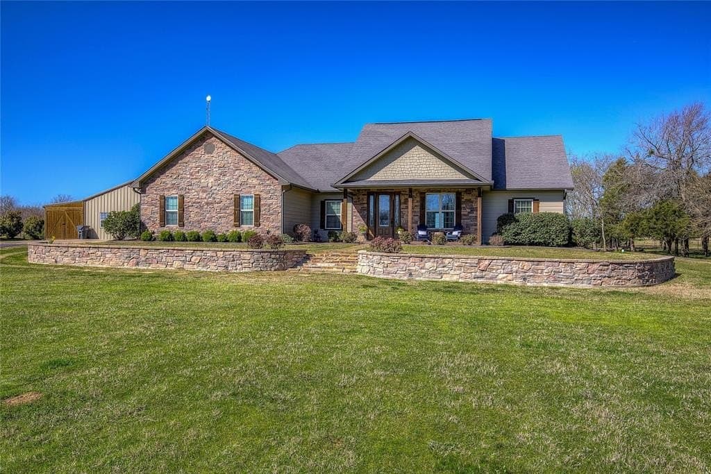 15 acres in Rains County