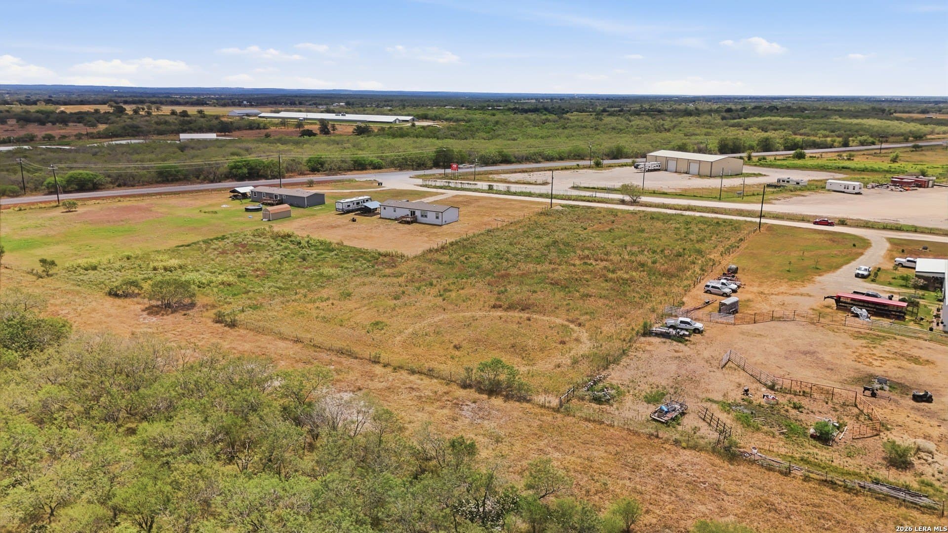 2 acres in Gonzales County - photo 7