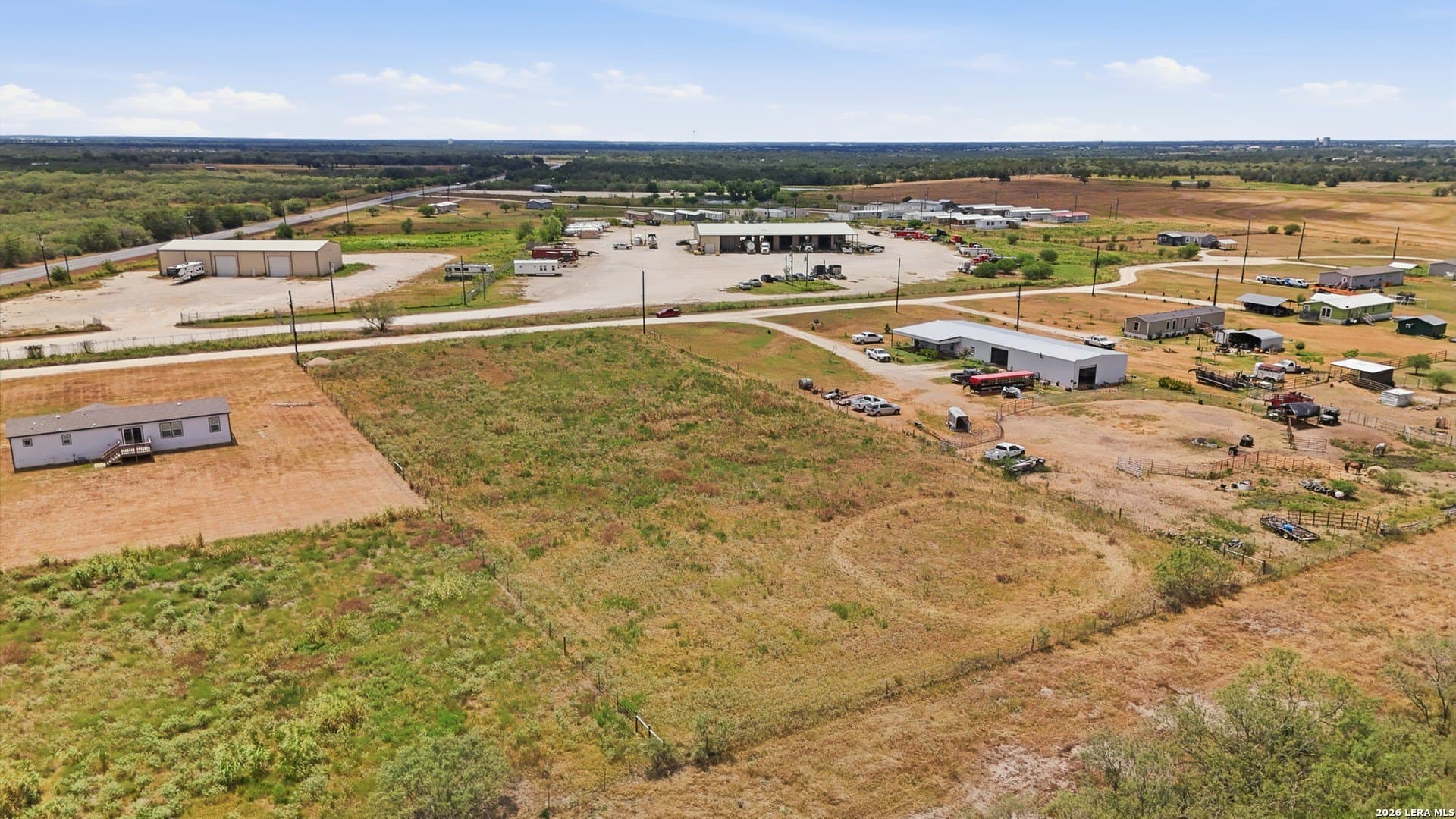 2 acres in Gonzales County - photo 5