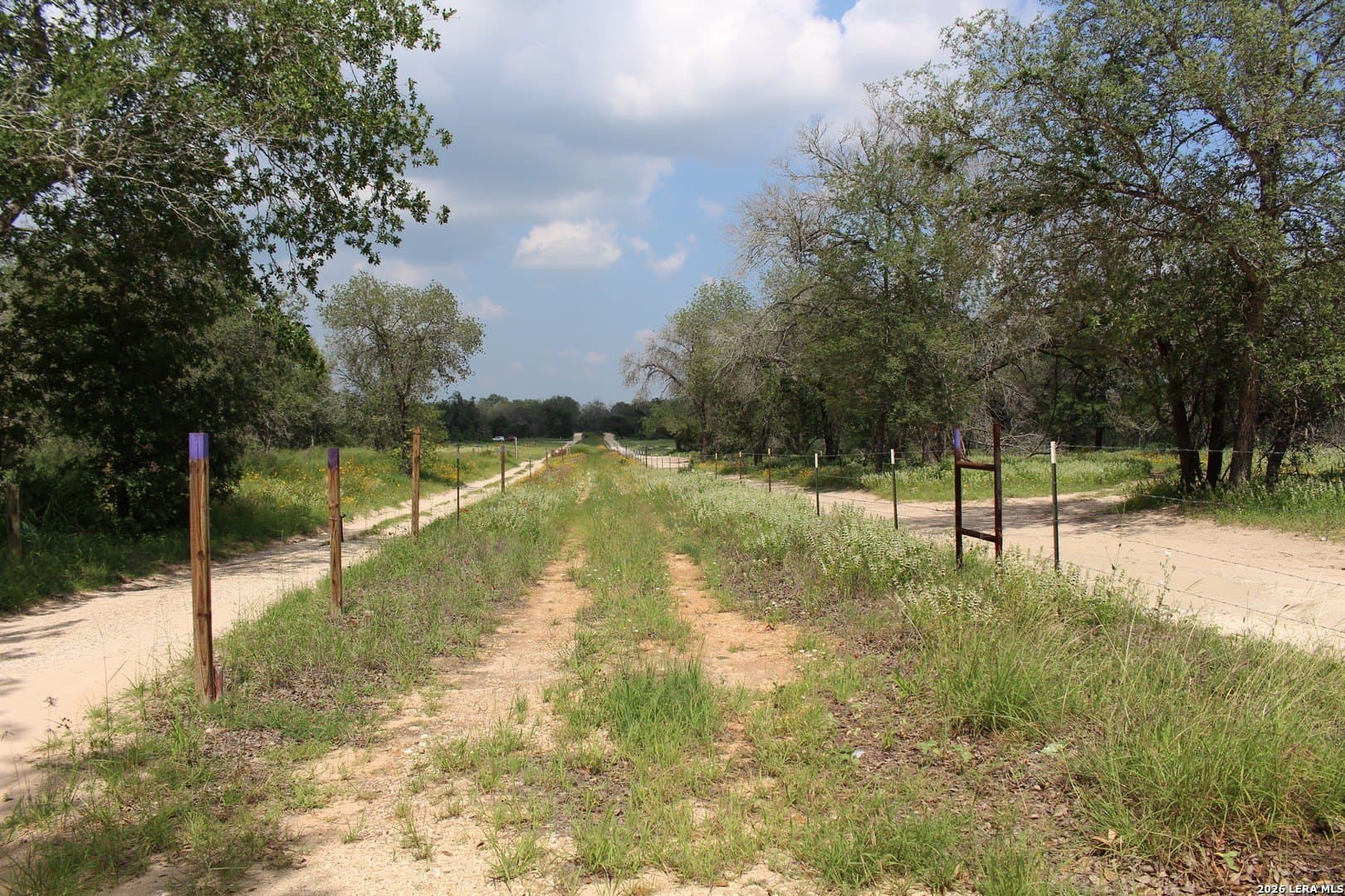 10.66 acres in Bexar County - photo 2
