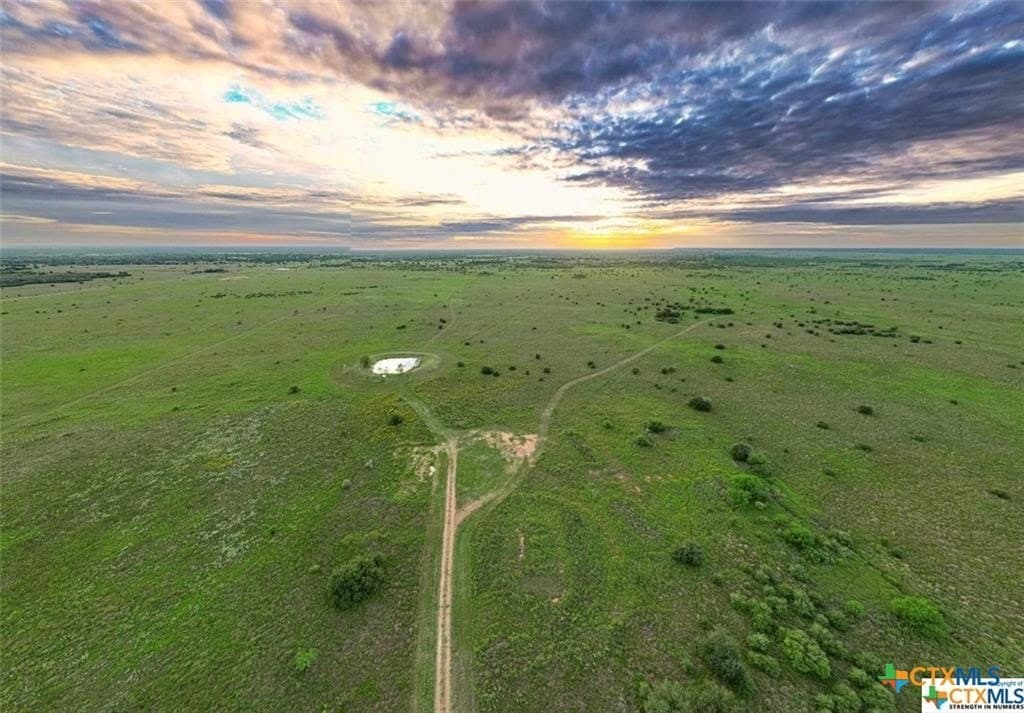 182.55 acres in Victoria County