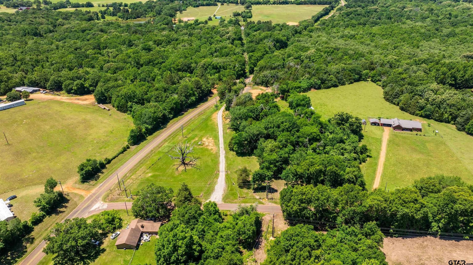 5.6 acres in Anderson County - photo 17